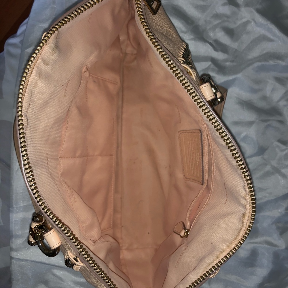 Coach Bag - Picture 2 of 2